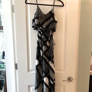 Maternity maxi dress